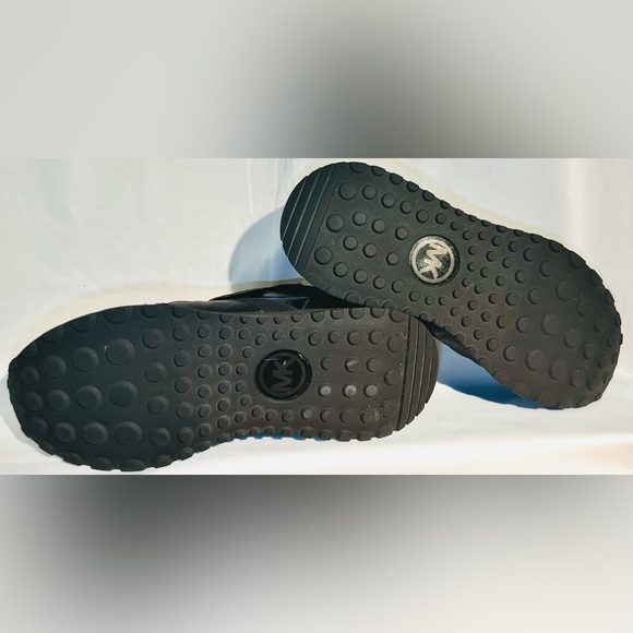 NWOT| MICHAEL KORS TRAINER MILES SUEDE AND SCUBA | BLK - Picture 6 of 13
